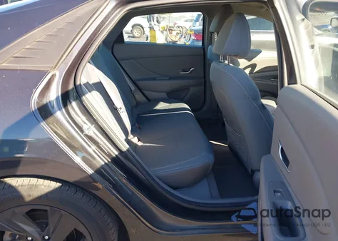 2022 Hyundai Elantra Sel from USA, damaged, VIN 5NPLS4AG6NH056187